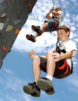children rockclimbing